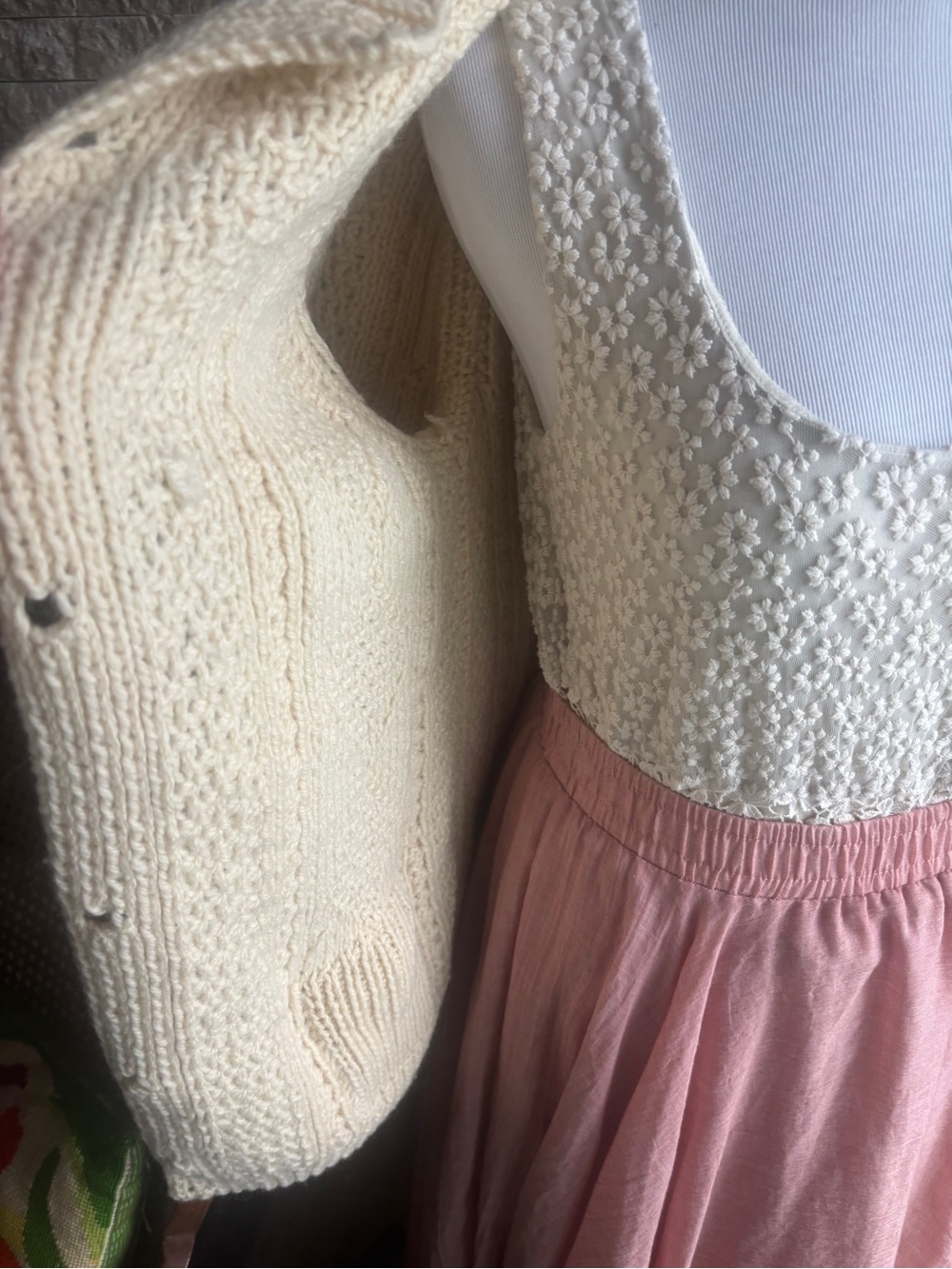 Cream Cable-Knit Button Cardigan Sweater - Women's - Picture 5 of 6